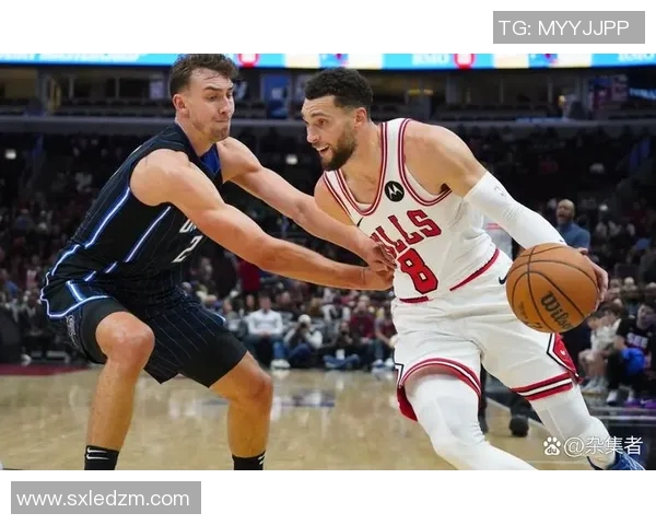 魔术死忠都得甘拜下风！安吉尔·里斯现身芝加哥观看魔术客场比赛