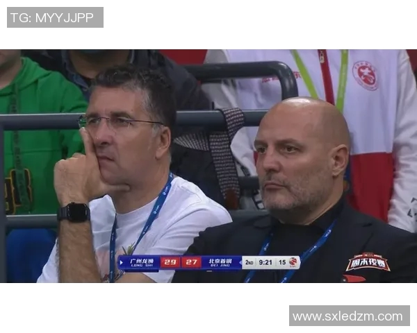 卧龙凤雏！普尔&墨菲失准合砍28分，三分合计16投2中